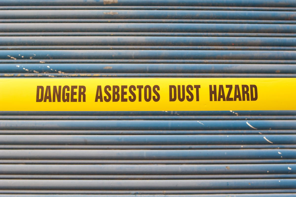 Can You Get Rid of Asbestos Yourself?
